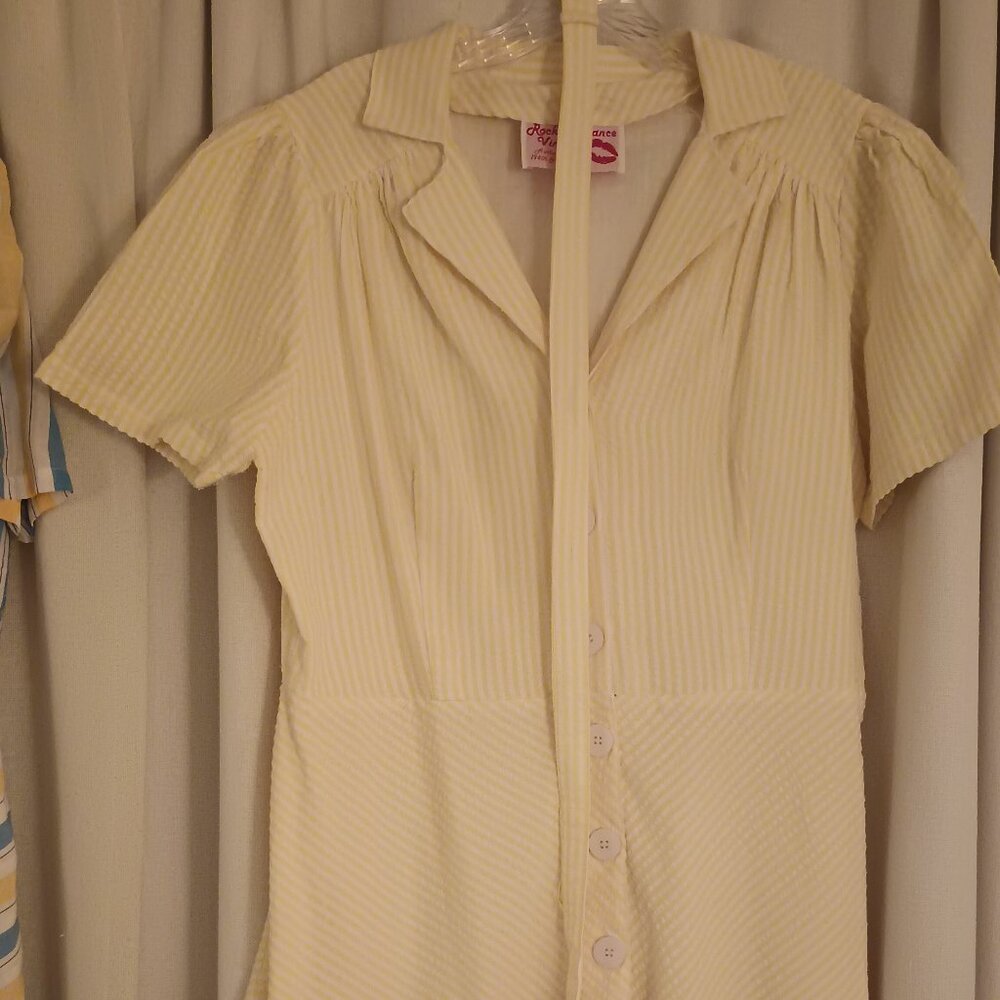 Rock n Romance Charlene Shirtwaister Dress in Yellow Stripe seersucker size 18